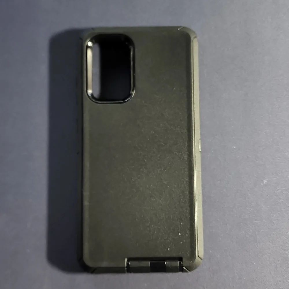Samsung Galaxy A72, New Case w/screen protector black